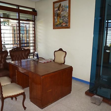 Manggo Home Sleman Kültér fotó